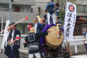 驚神社例大祭