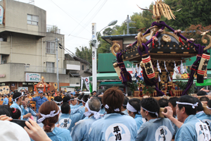 驚神社例大祭